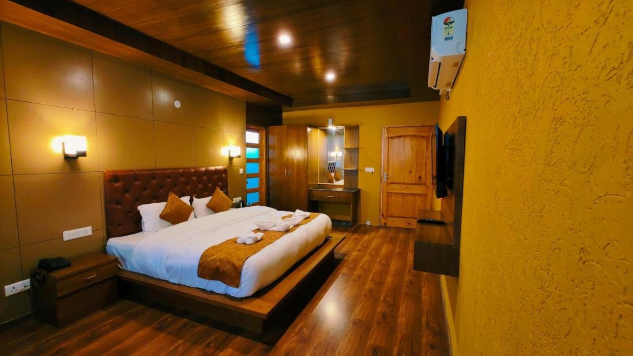 Winterline Resort Near Mall Road Manali - Centrally Heated & Air Cooled Екстериор снимка