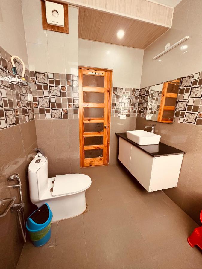 Winterline Resort Near Mall Road Manali - Centrally Heated & Air Cooled Екстериор снимка